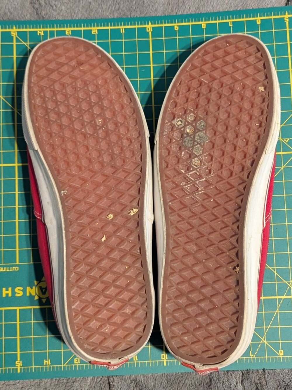 Mens Authentic Red Vans - Picture 6 of 10